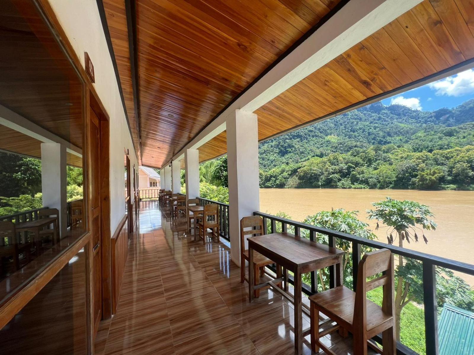 Nongkhaiw River View Nongkhiaw Екстериор снимка